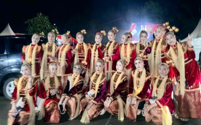 Partisipasi Sanggar  Amanah MAN 1 Bengkulu Utara di  Raflesia Kemumu Festival 2026