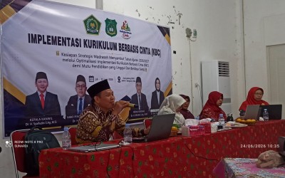 KURIKULUM BERBASIS CINTA